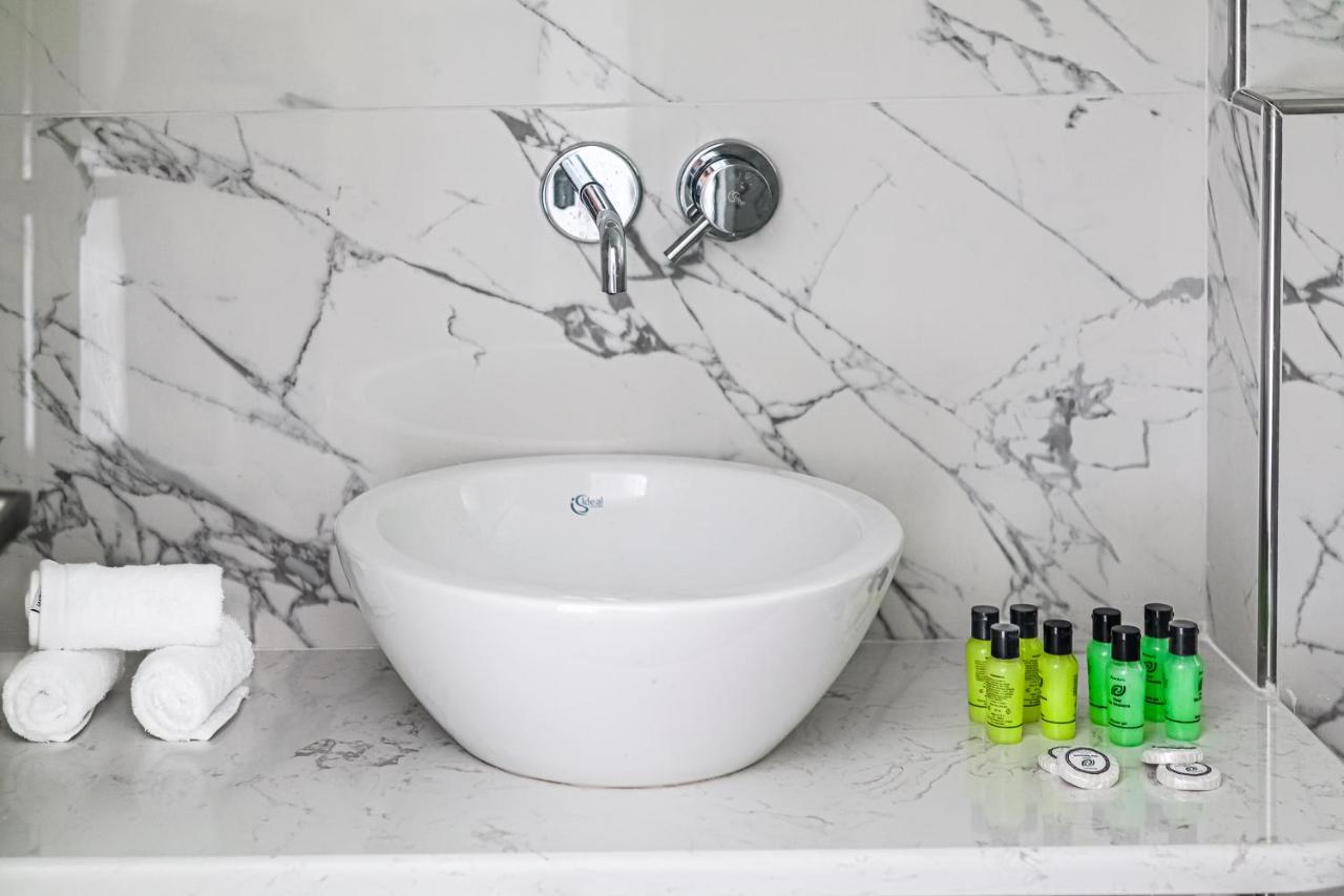 Xaravgi Resort Suites - 5