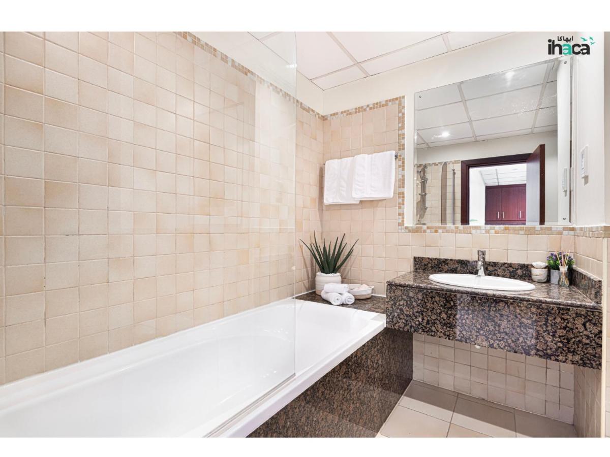 Boho Studio Beachfront Ain Sea View JBR Walk 1min - 3