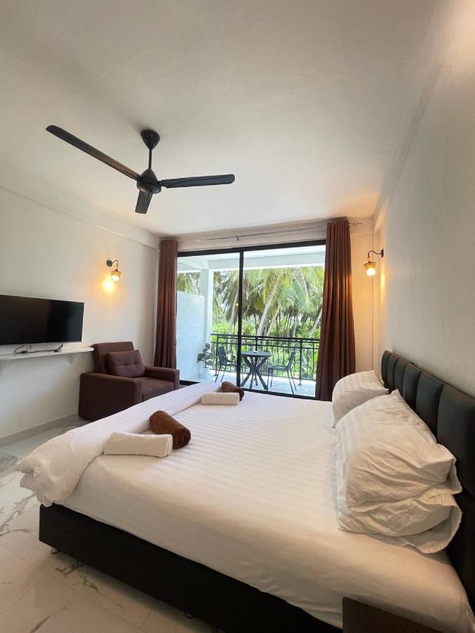 Sunnyside Inn Thoddoo - 2