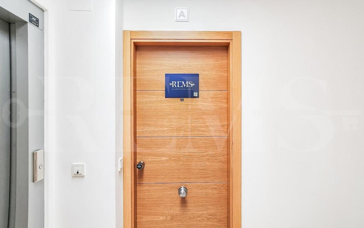 Chic Gem Rooftop terrace with BBQ REMS - 4