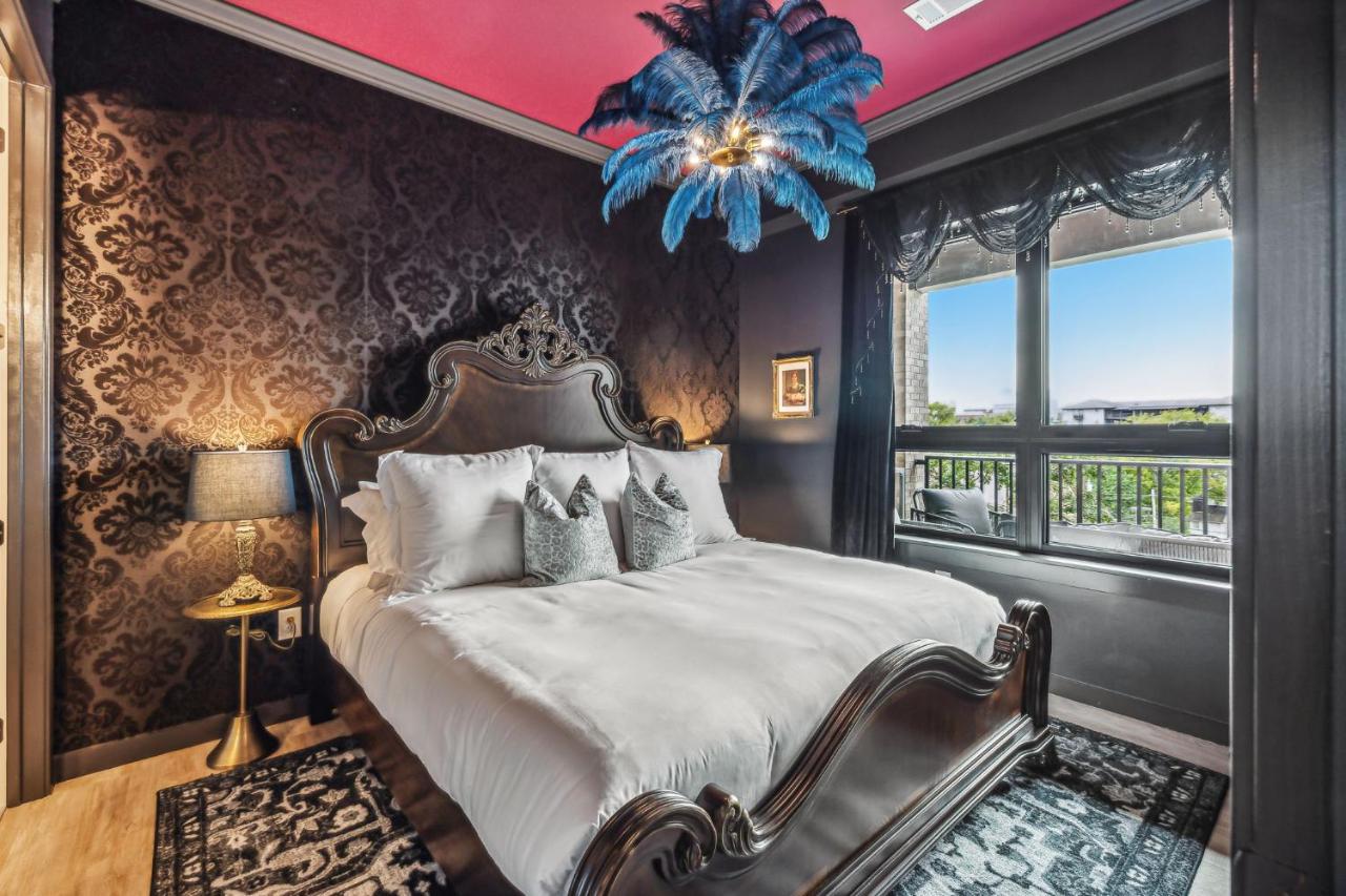 The Smokeshow on Music Row near Broadway in Downtown Nashville- Pool, Gym, Patio - 3