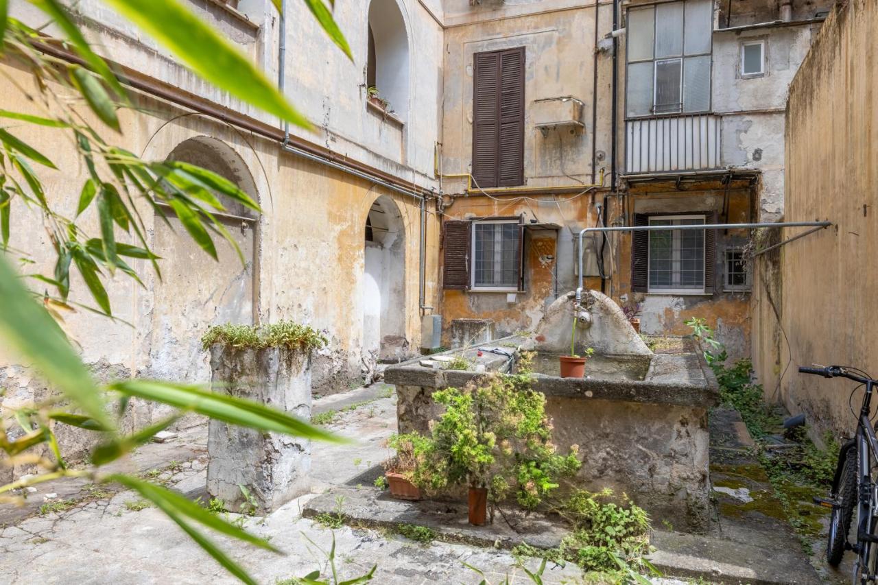 Botanico 24 Apt - Homkeey Apartments - 5