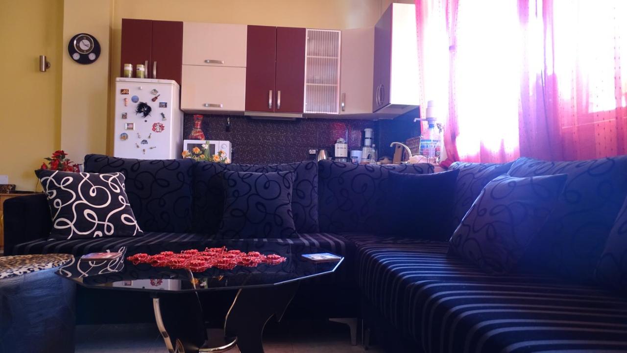 Central Apartments Shoshi photo
