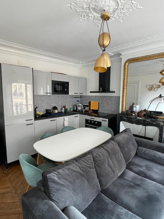 Paris 8, perfectly located - 4