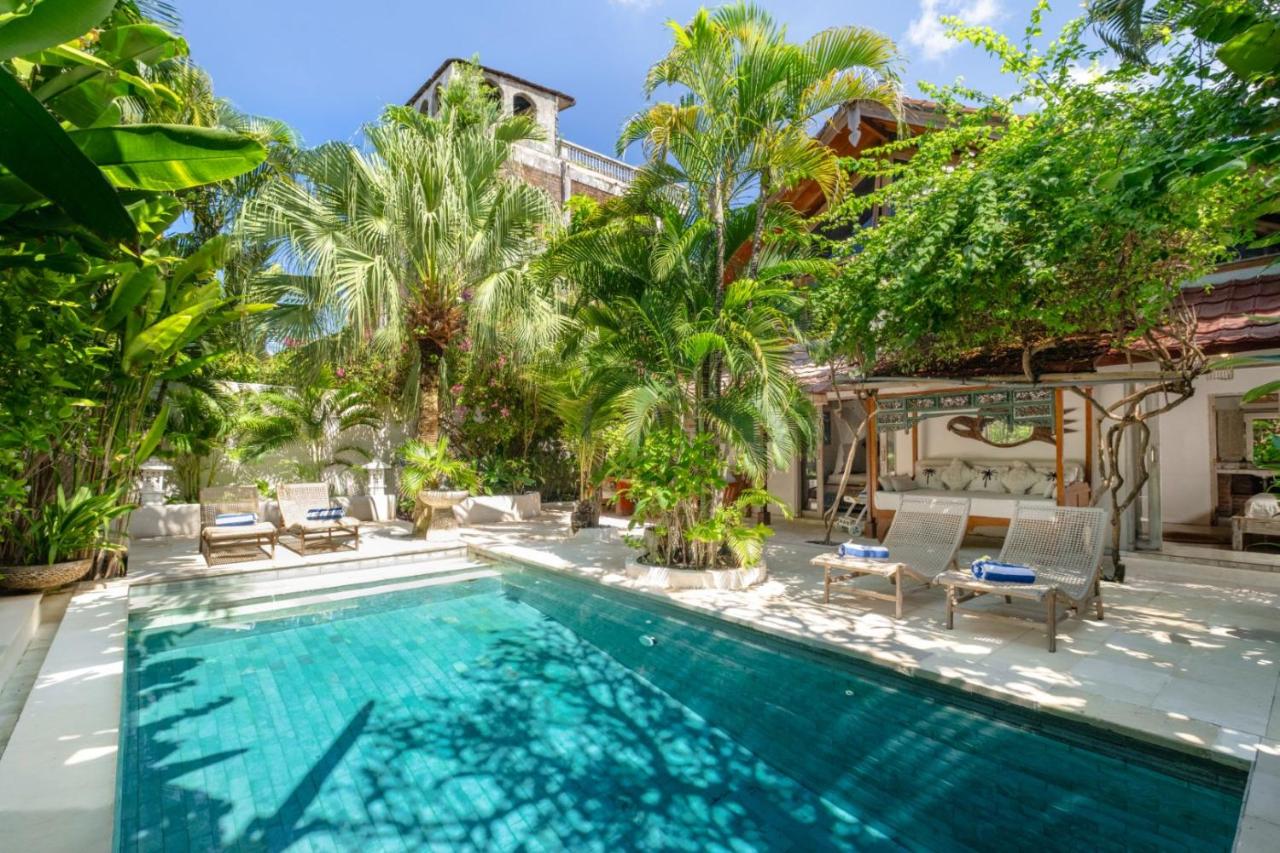 Frangipani & Palm Garden Villa - Private Pool Seminyak