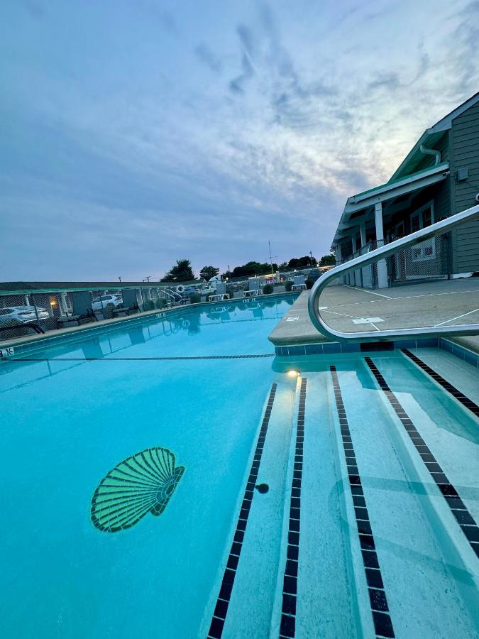 Sea Girt Lodge — photo 16