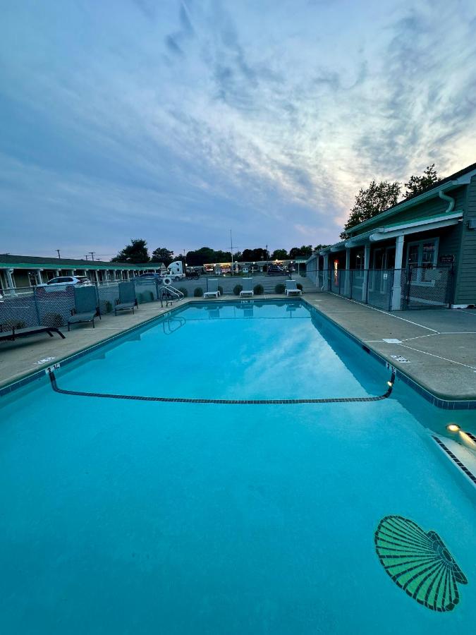Sea Girt Lodge — photo 14