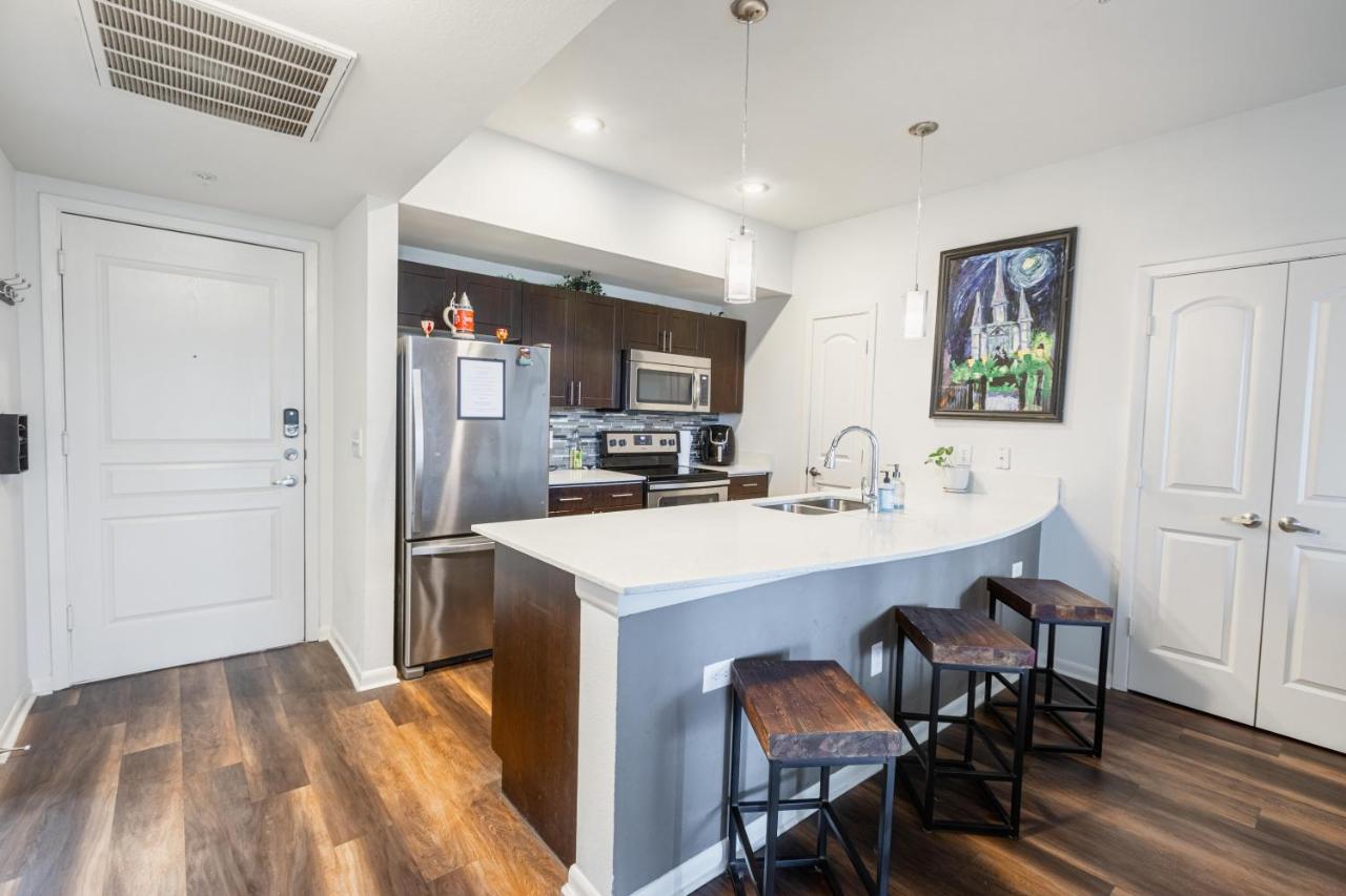 The Treehouse Spacious & Fun 2BR Retreat in the Heart of the Domain - 5