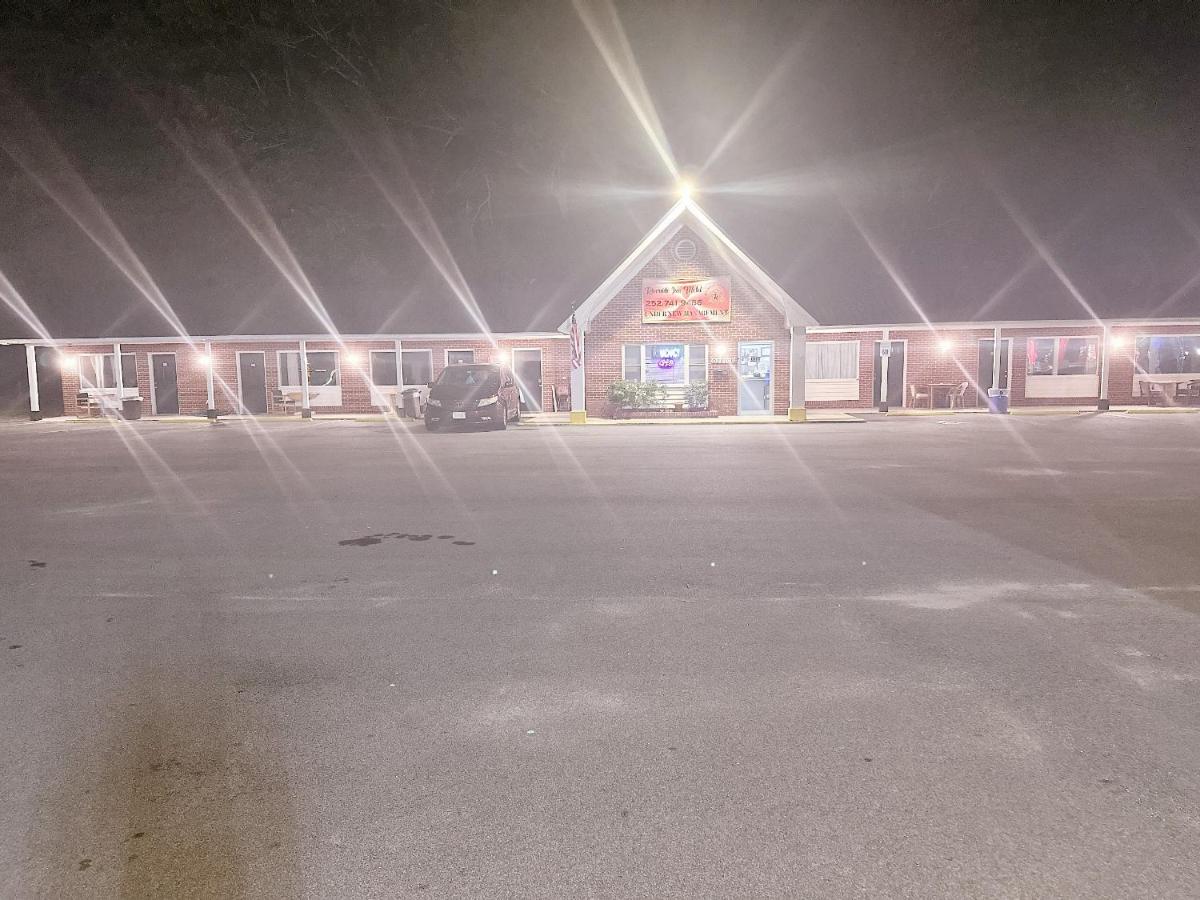 Riverside Inn Motel — photo 18