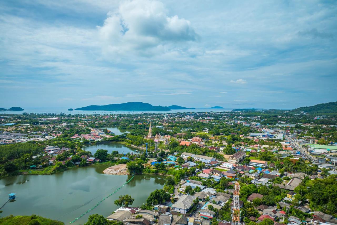 Antiya Hotel Phuket - 2