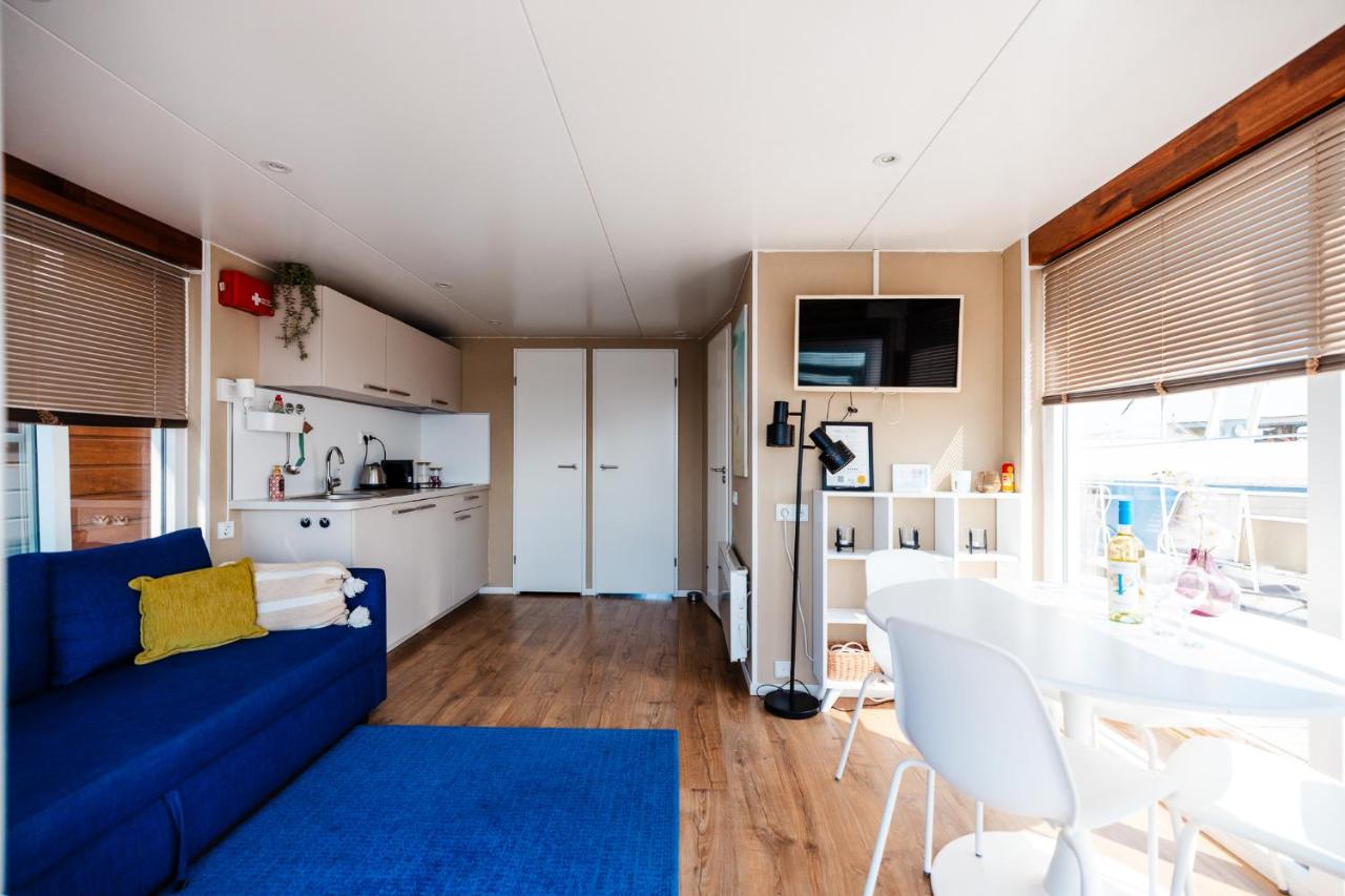 Floating Holiday Home - 15 mins to AMS - 5