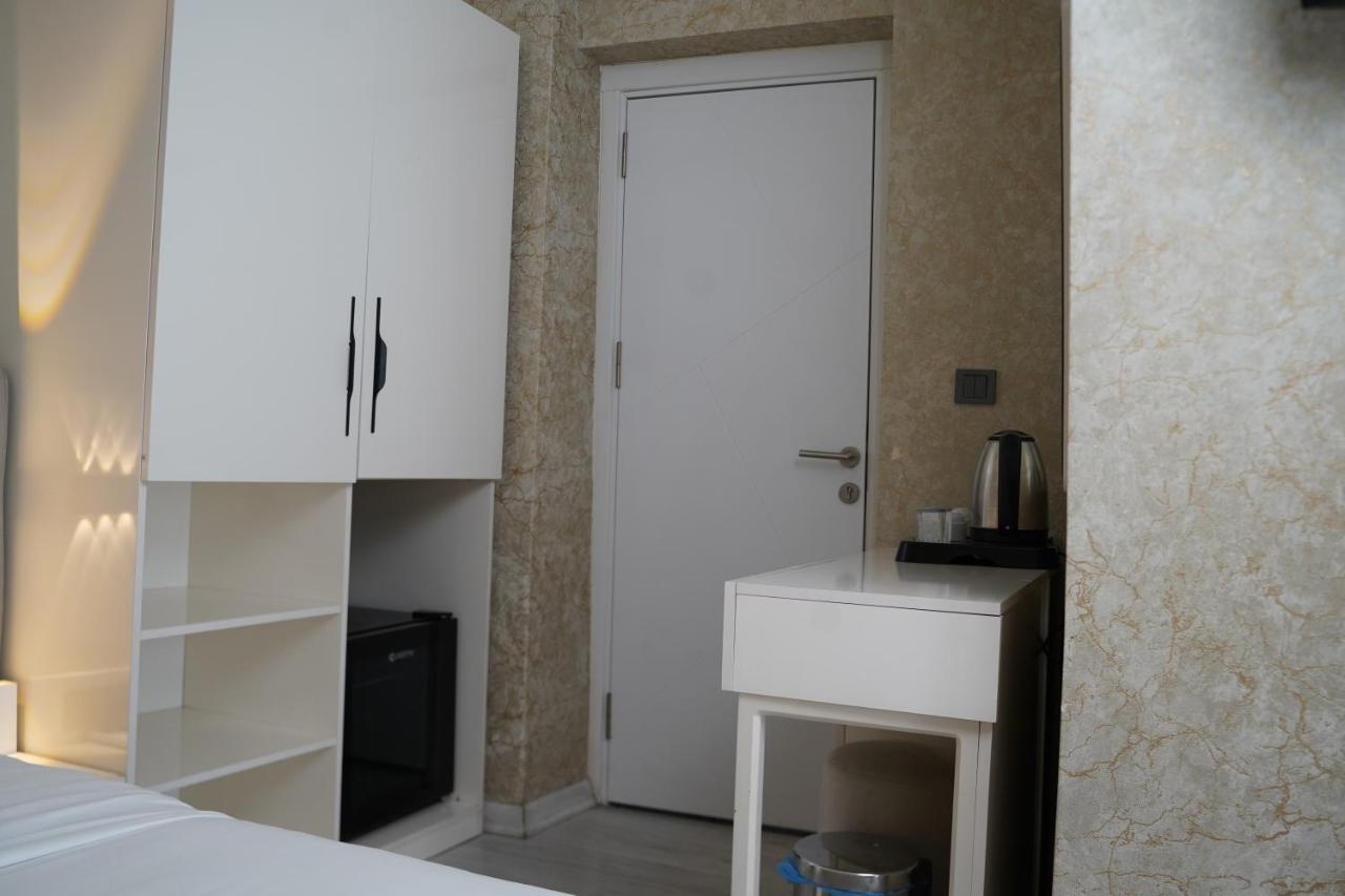 Sword Suit Hotel - 4