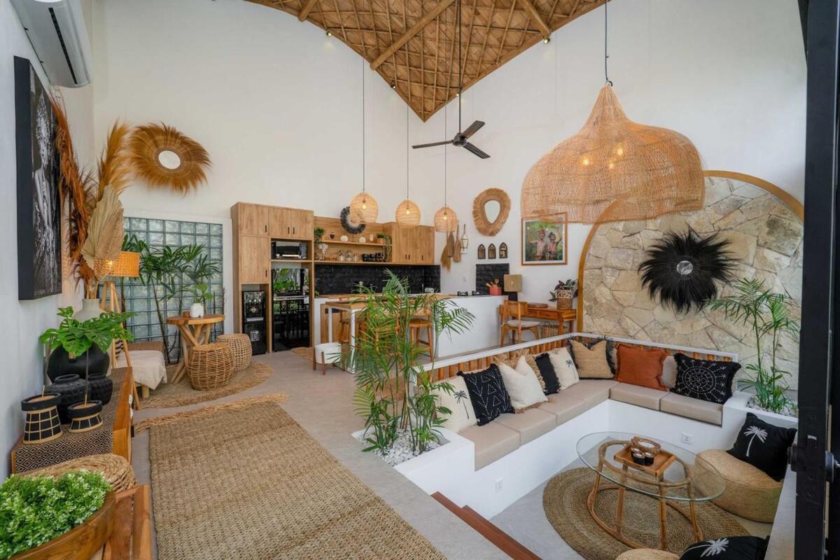 Villa Bergaya 2BR Brand New Oasis in Berawa - 5