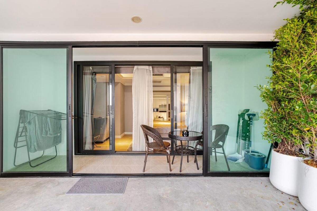 State tower City view Central River Station - 4