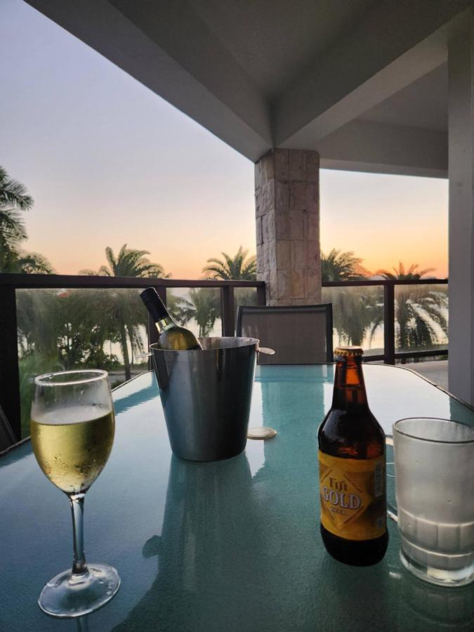 Ramada Suites By Wyndham Seafront Coral Coast - 4