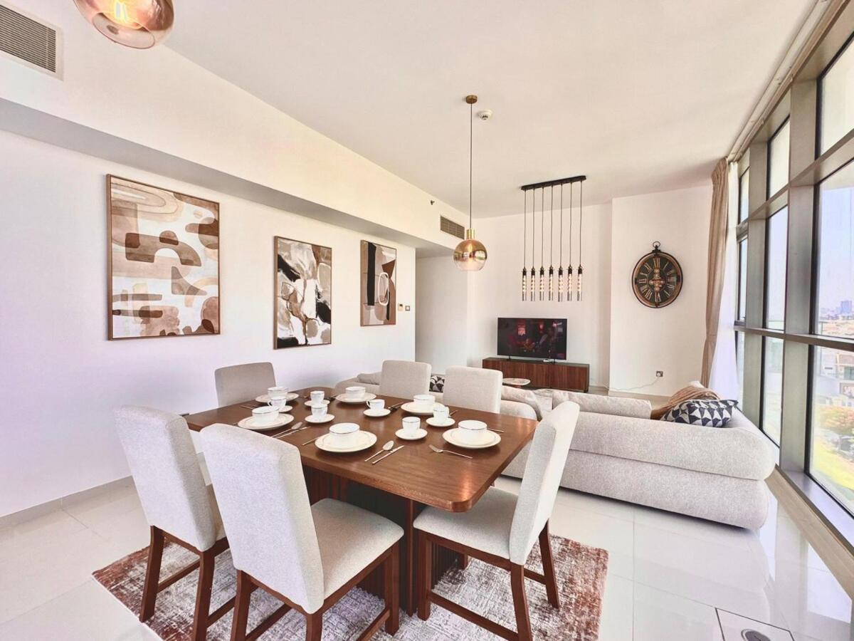 Bright & Airy 2BR Full Park View - 2