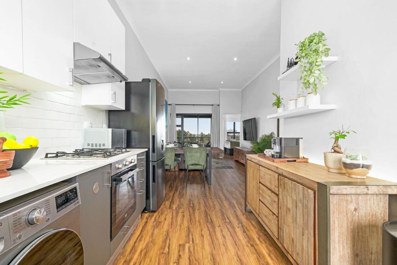 Atlantic Port 10 - 4