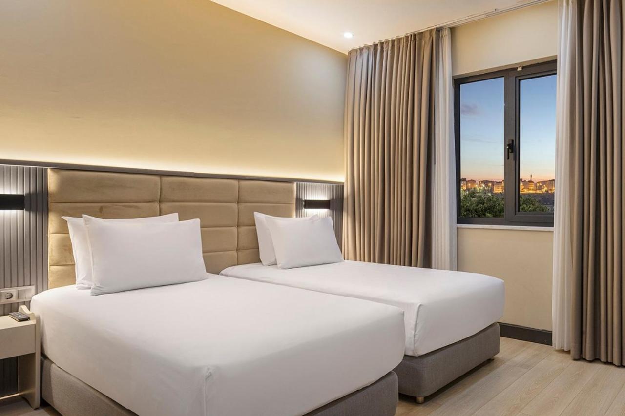 2 Single Standard (25sqm)