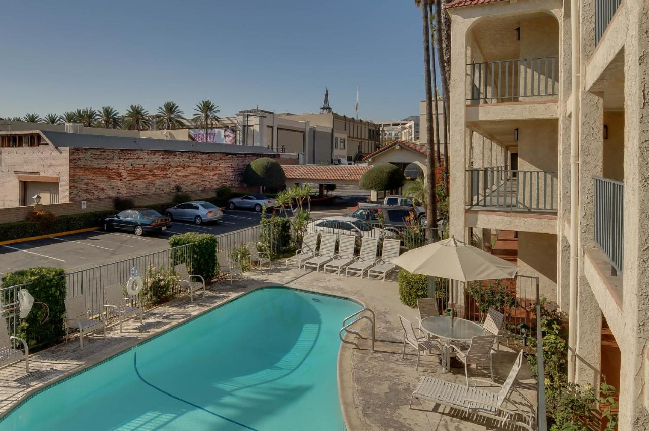 Vagabond Inn Glendale — photo 24