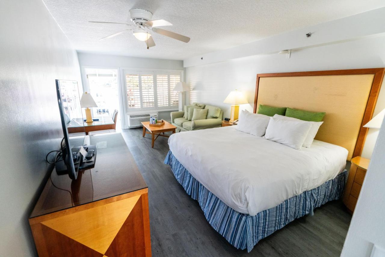 Pirate's Cove Resort and Marina - Stuart — photo 5
