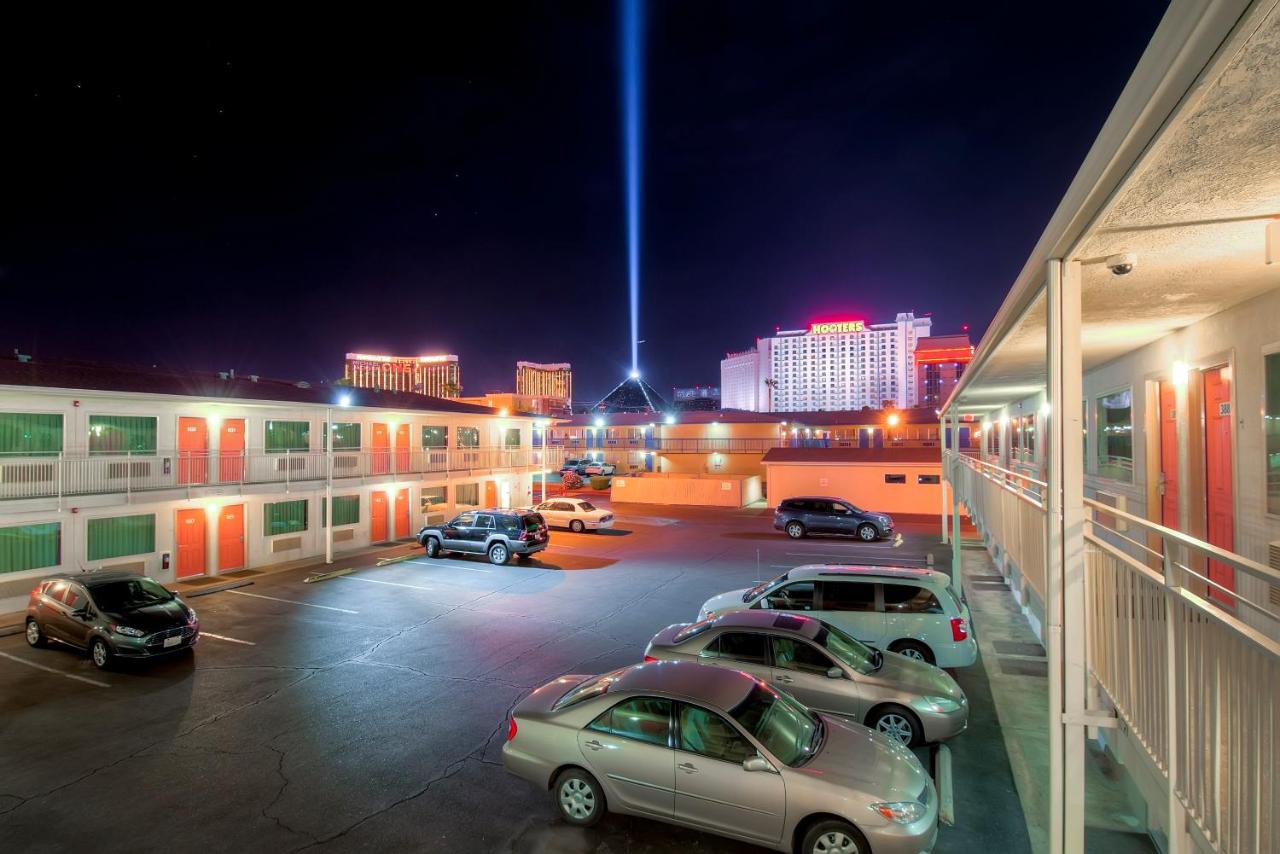 Town House Motel — photo 6