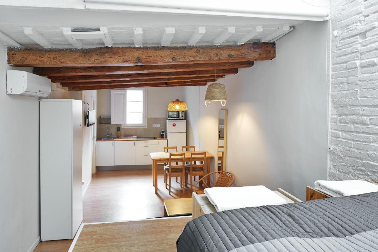 Barcelona Mercaders Apartments - 2