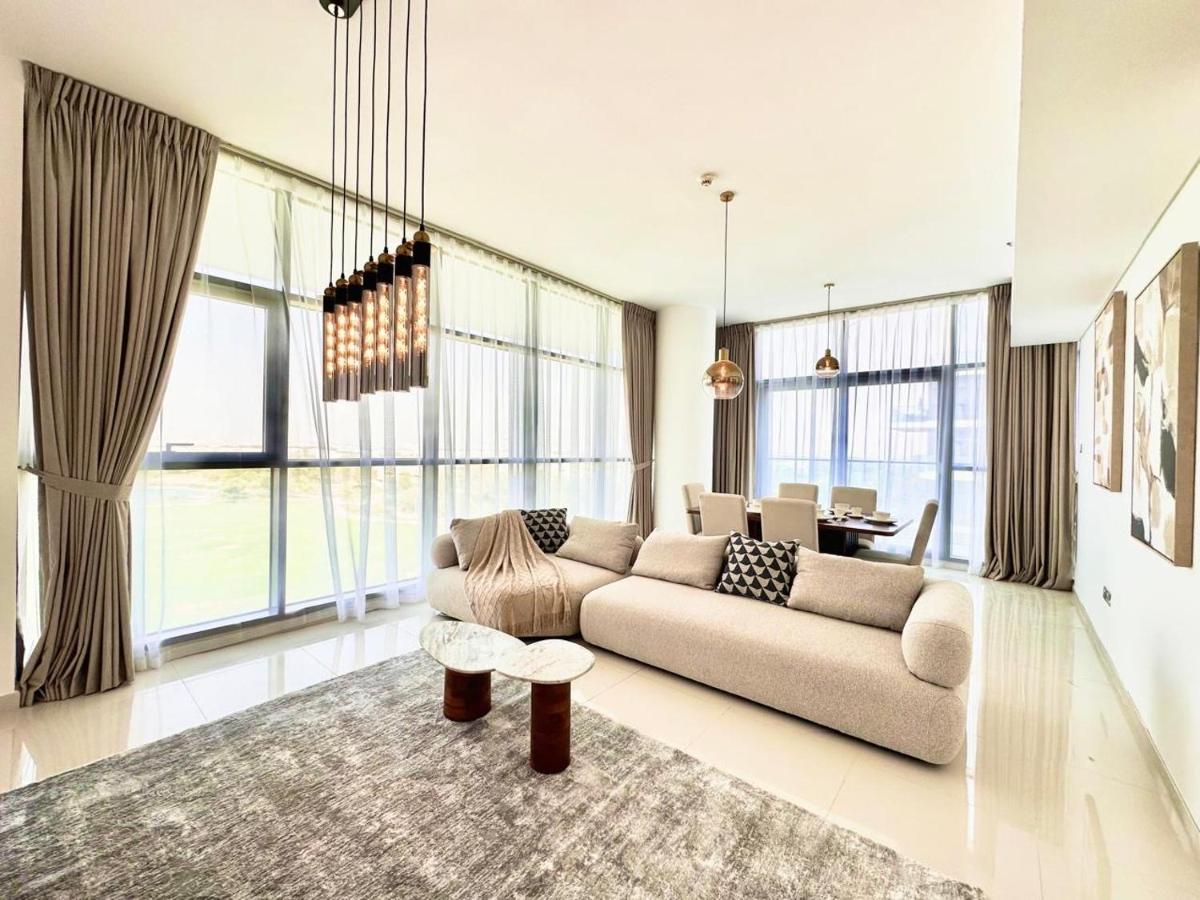 Bright & Airy 2BR Full Park View