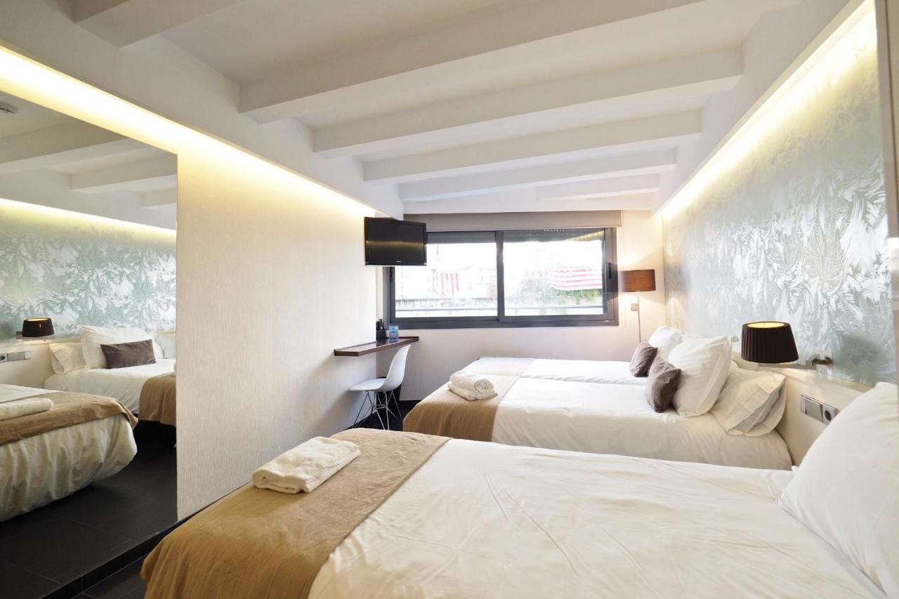 Barcelona Fifteen central Aparthotel - 2