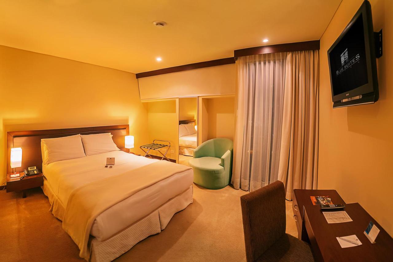 Blue Suites Hotel photo