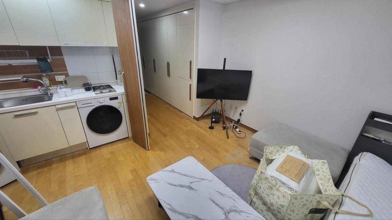 4-2323 #Gangnam Stn, 5-min #Yeoksam Stn, 3-min #OTT - 4