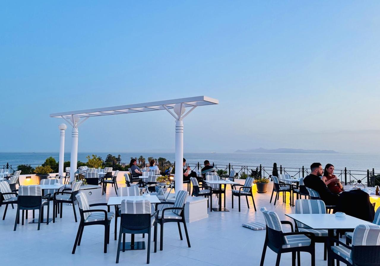Hotel London in Athens - Là où la ville rencontre la mer — confort moderne au cœur de Glyfada.