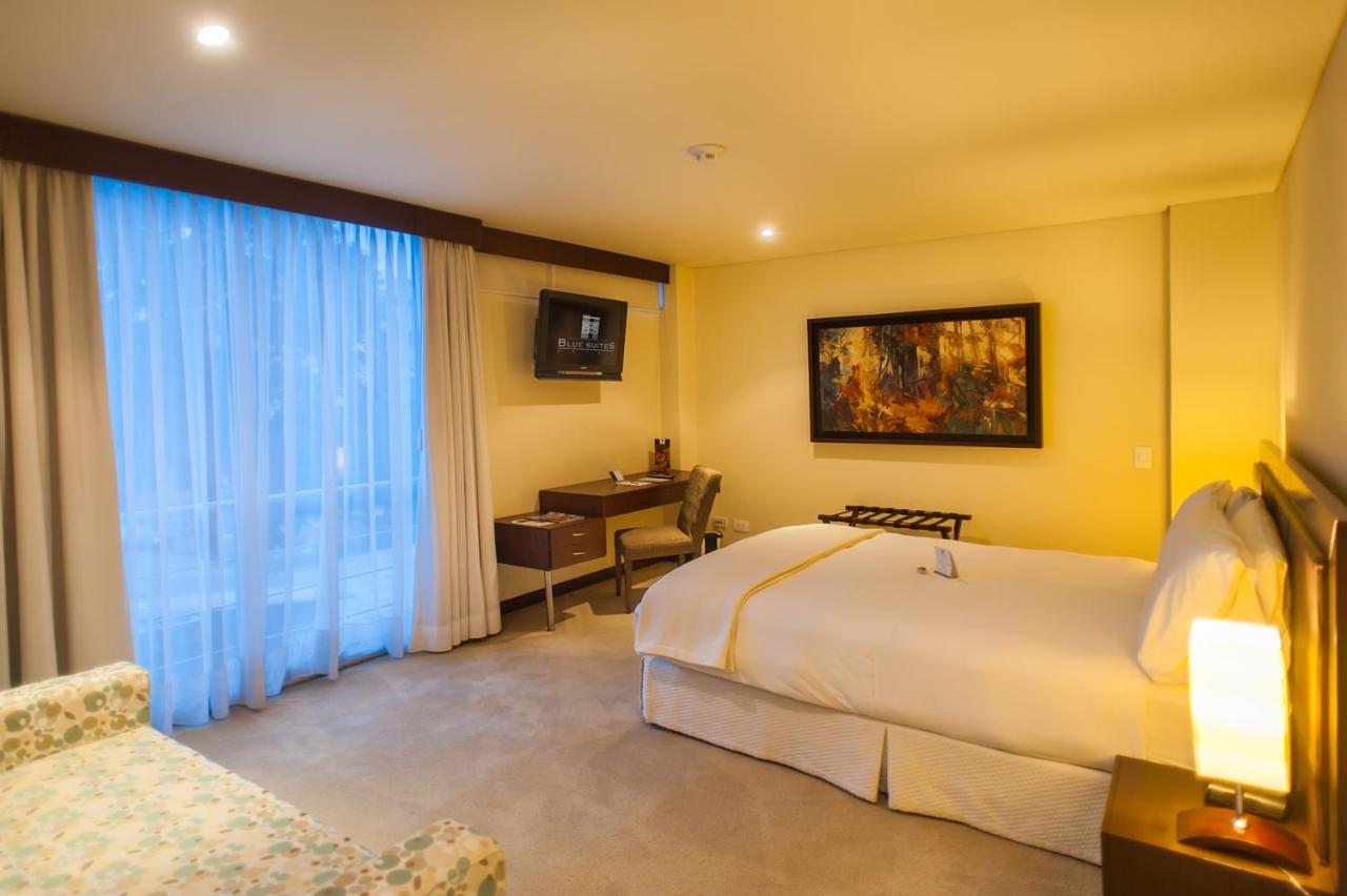 Blue Suites Hotel photo