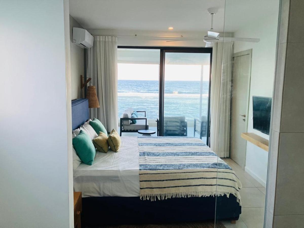 Eastern blue apartment seafront - 3