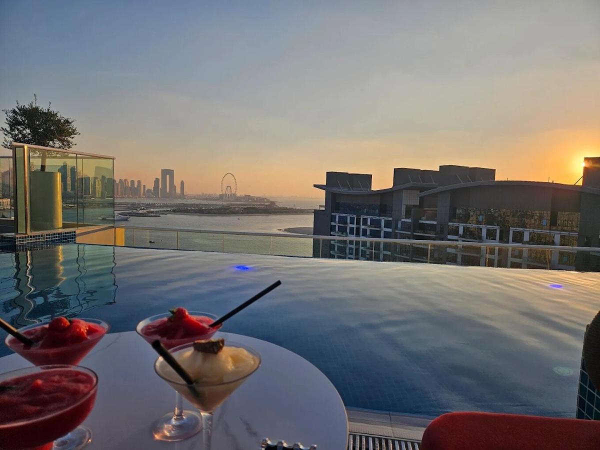 Highend Seven Palm 1BR Private Beach and Infinity Pool - 4