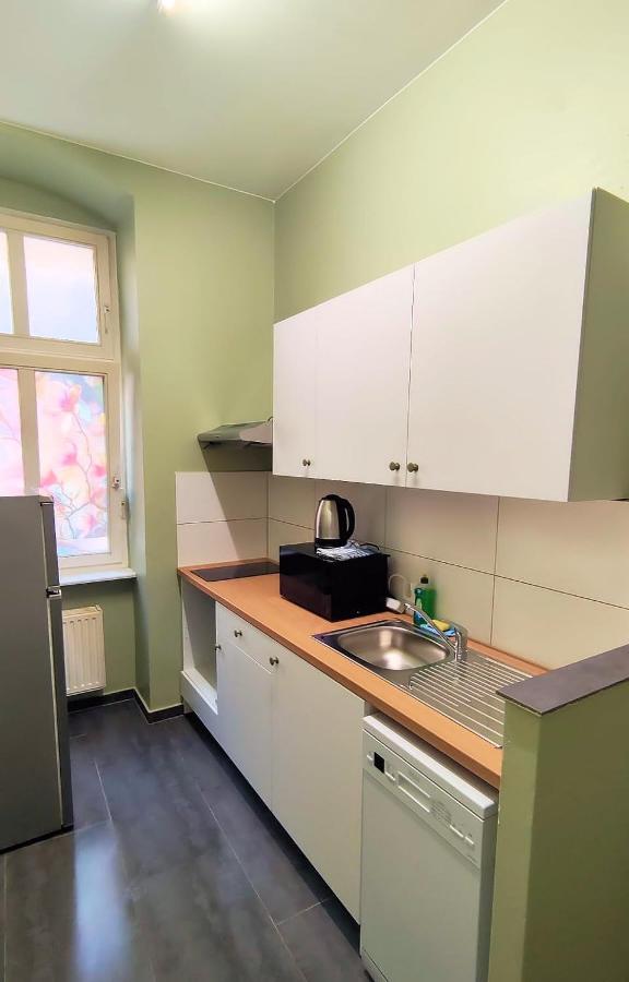 M101 Rooms