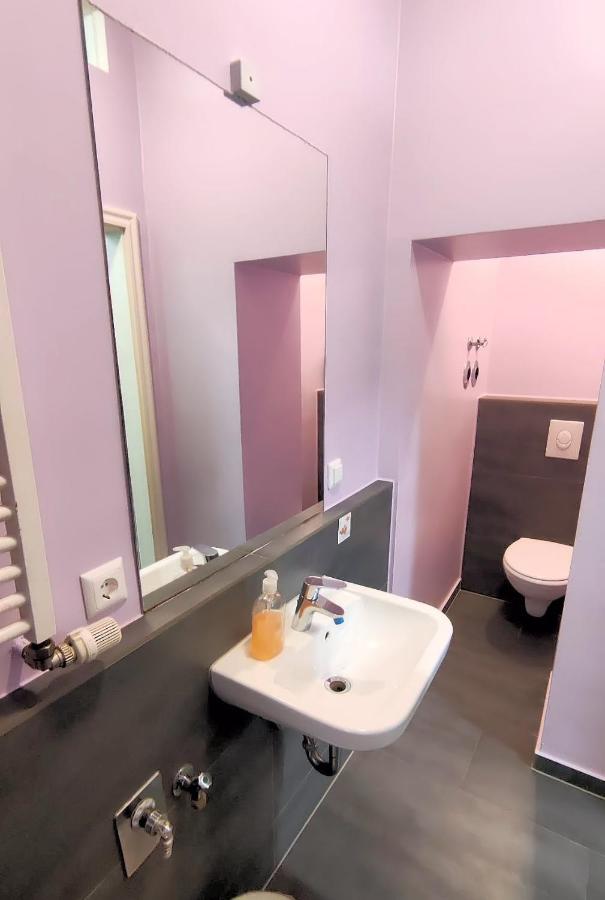 M101 Rooms - 3