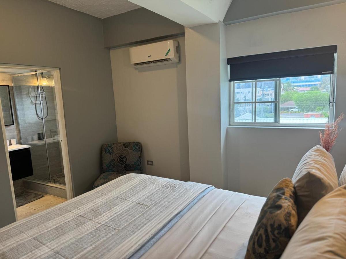 Budget Apartment Near New Kingston - 2