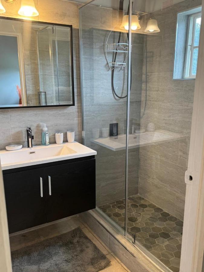 Budget Apartment Near New Kingston - 5