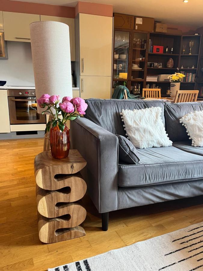 2 Bed, 2 Bath flat in Central London, Hosted by Laura Fellows - 5