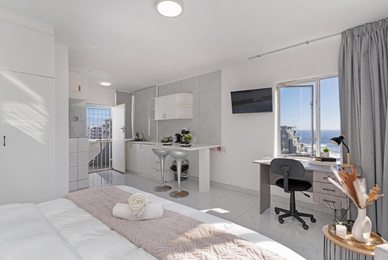 Stunning Ocean View Apt, Beach Walk & Promenade Access! - 4