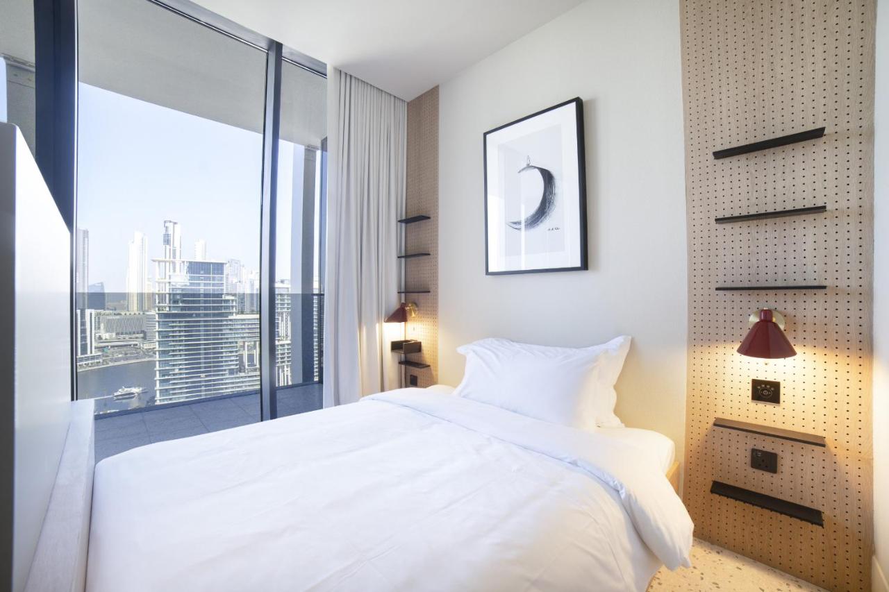 Studio with Burj Khalifa View - Upside Living - 2