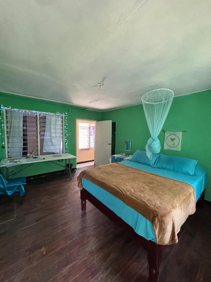 A Private Room in a Creative Space by the Sea - 2