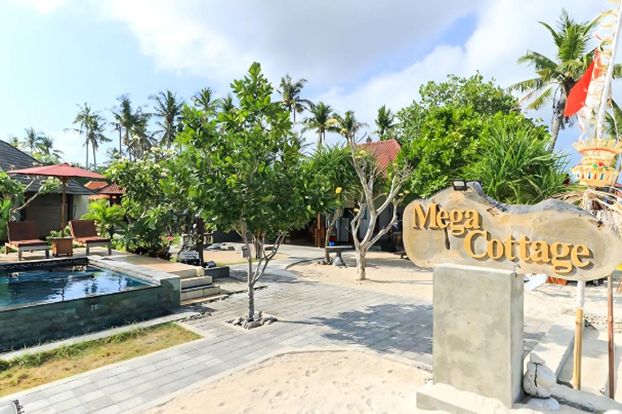 Mega Cottages