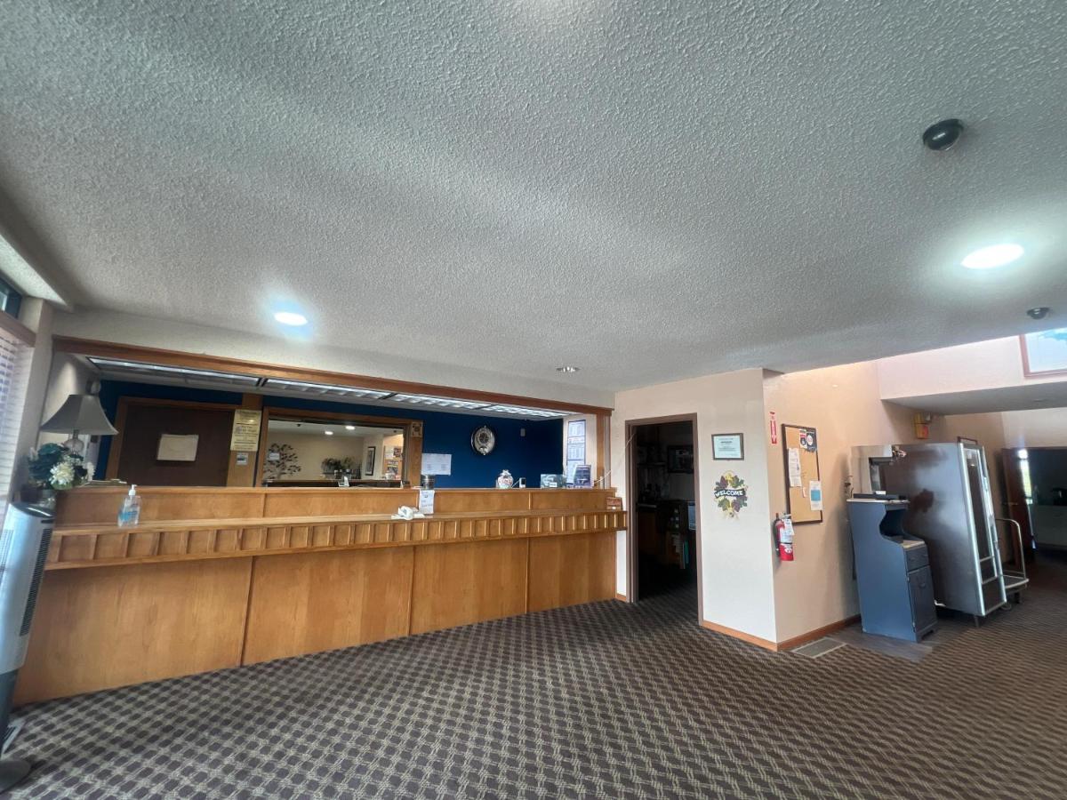 Surf Motel — photo 11