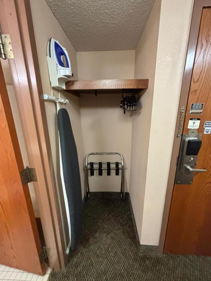Surf Motel — photo 16