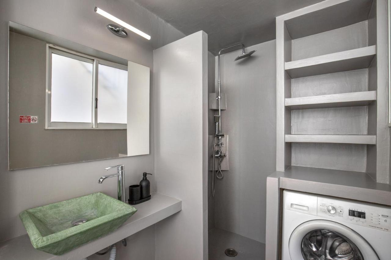 Grand Haven - New Renovated Spacious Apts in Prime Location - 2