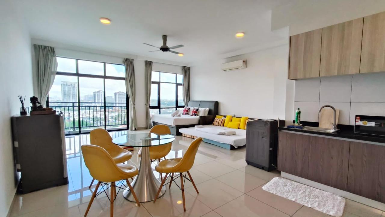 Molek Regency Johor Bahru By JC Home - 5