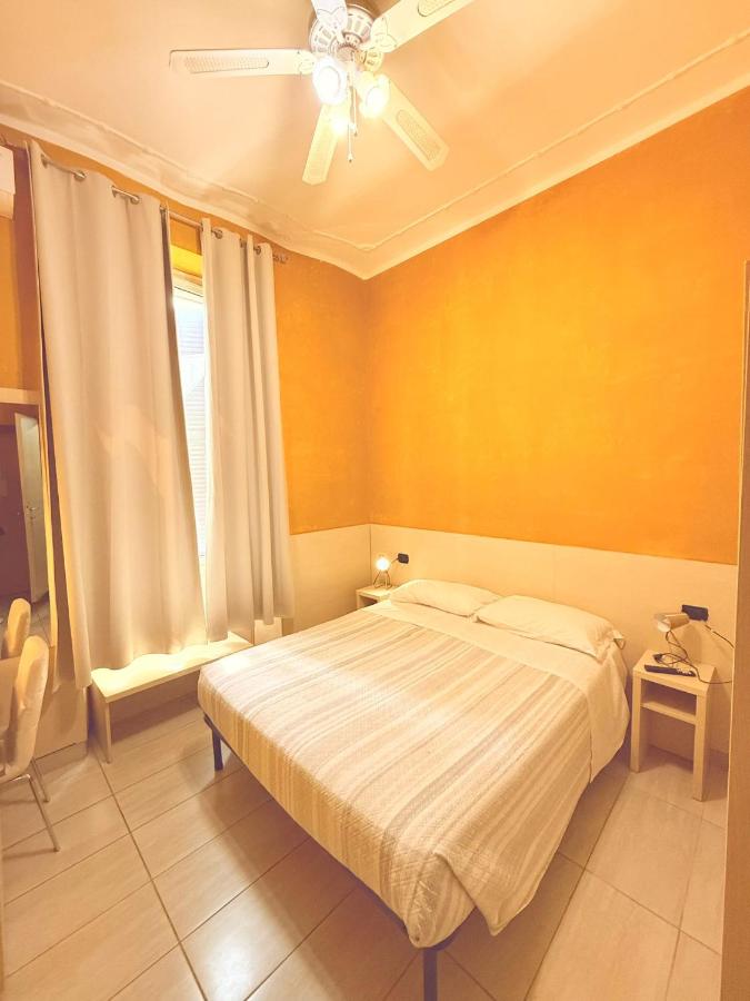 Guest House Hola Roma - 2