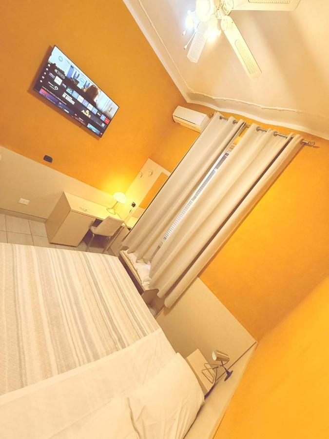 Guest House Hola Roma