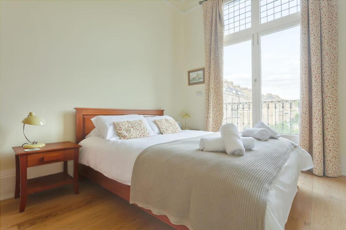 FFF Bright & Central & Elegant 1 Bed Home in Bath - 4